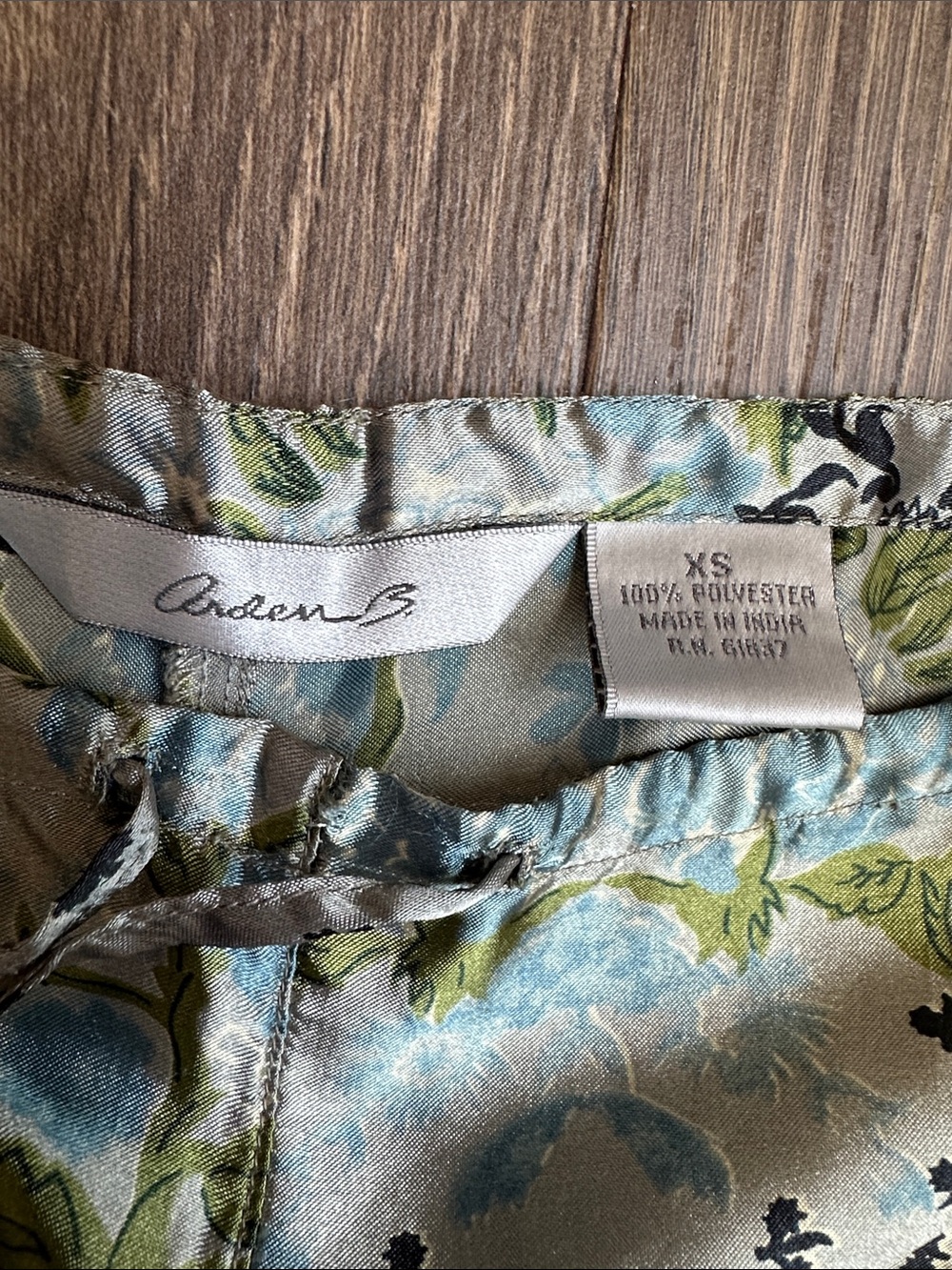Arden B Floral Satin Bandana Pants XS Blue Green Cropped Straight Leg Y2K trendy - Picture 5 of 9